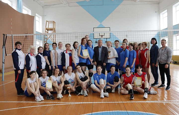 Областной турнир по волейболу среди студентов ПОО