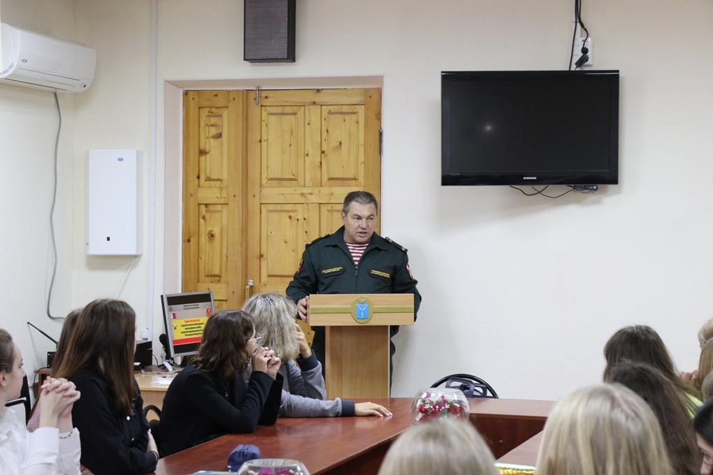  Акция  «Знание. Герои»