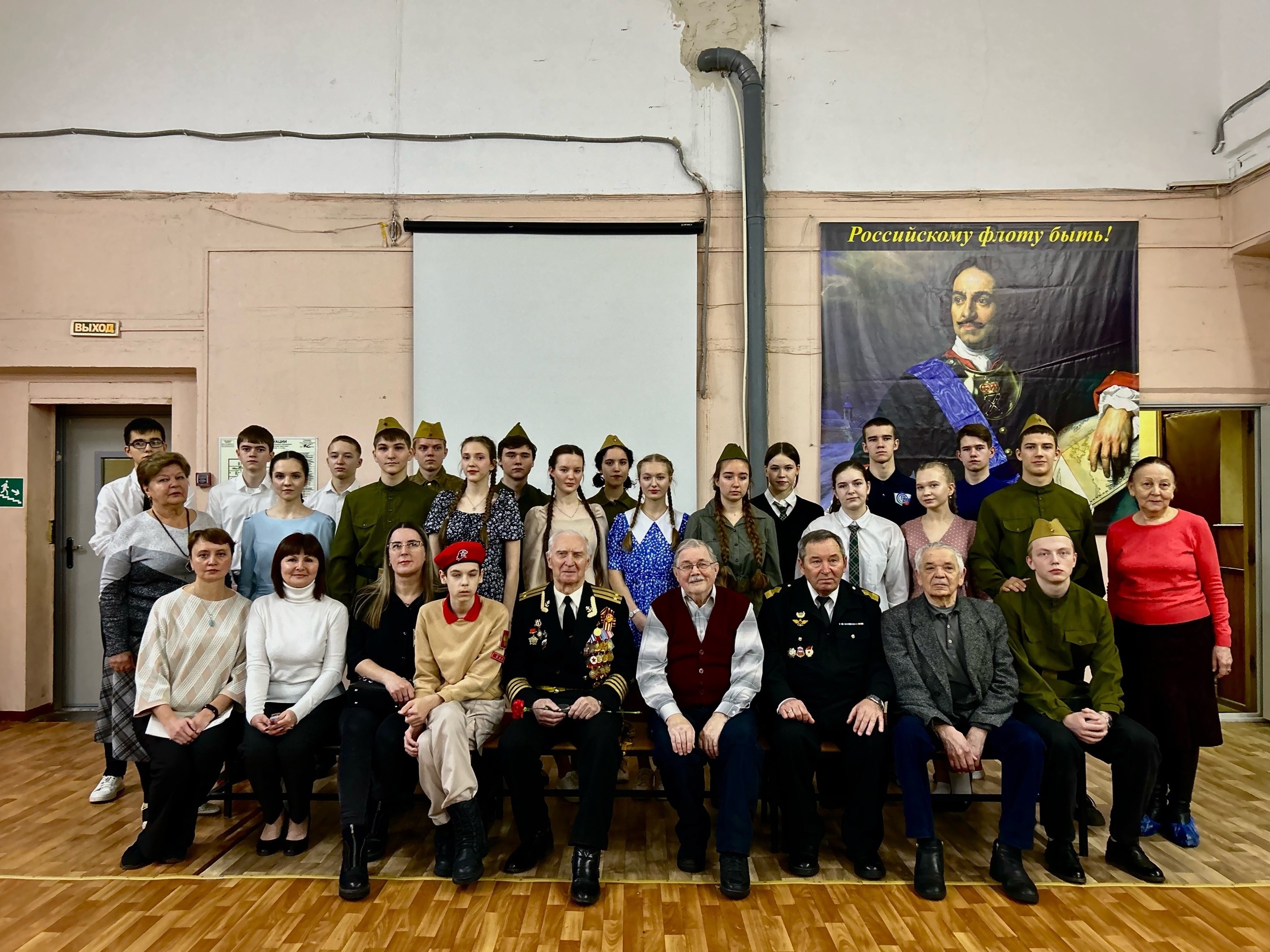 ГОРДИМСЯ СЛАВОЙ ГЕРОЕВ