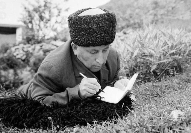 100 лет со дня рождения величайшего поэта XX века