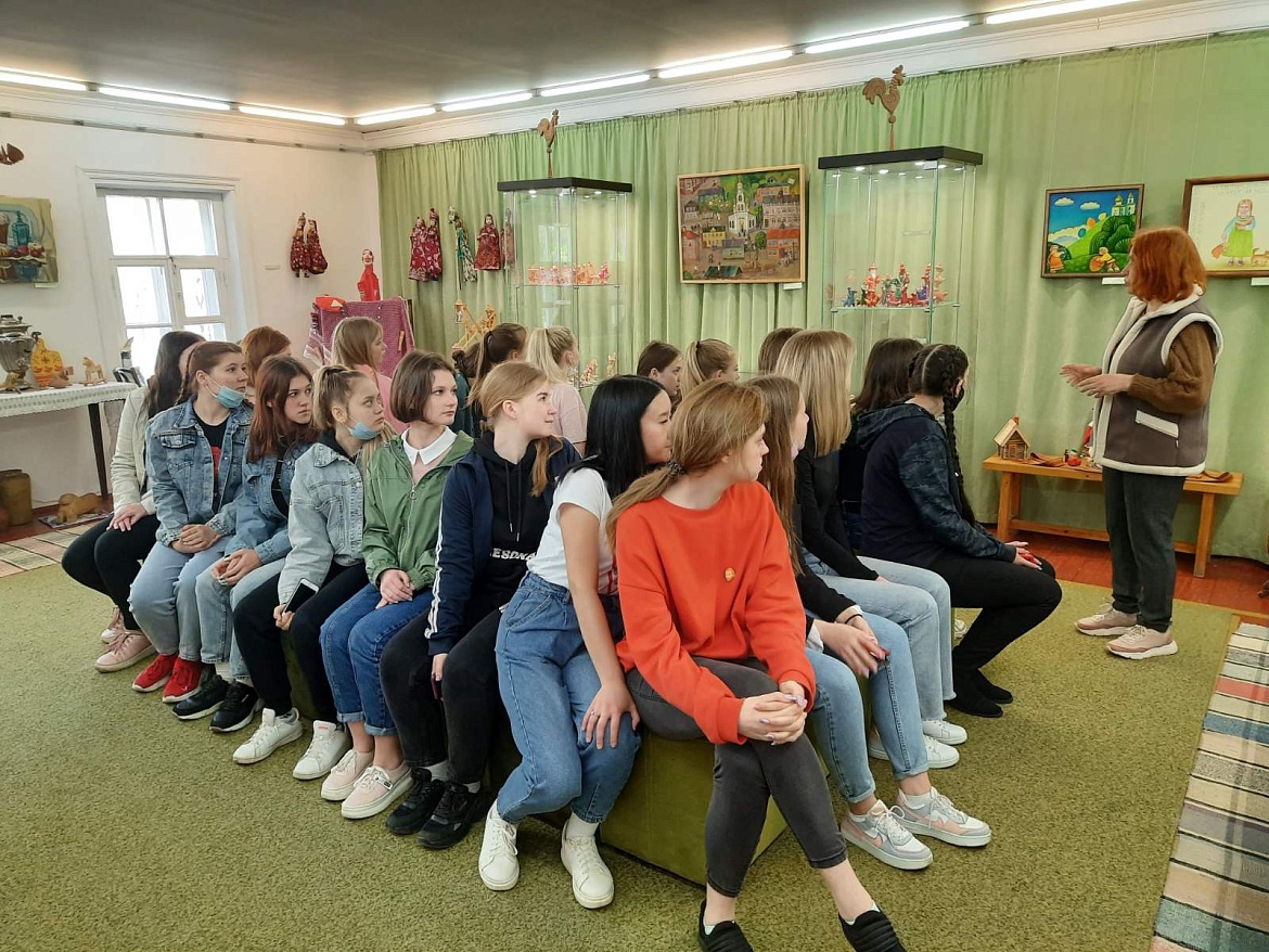 Выставка народной игрушки в музее-усадьбы Н.Г.Чернышевского. 