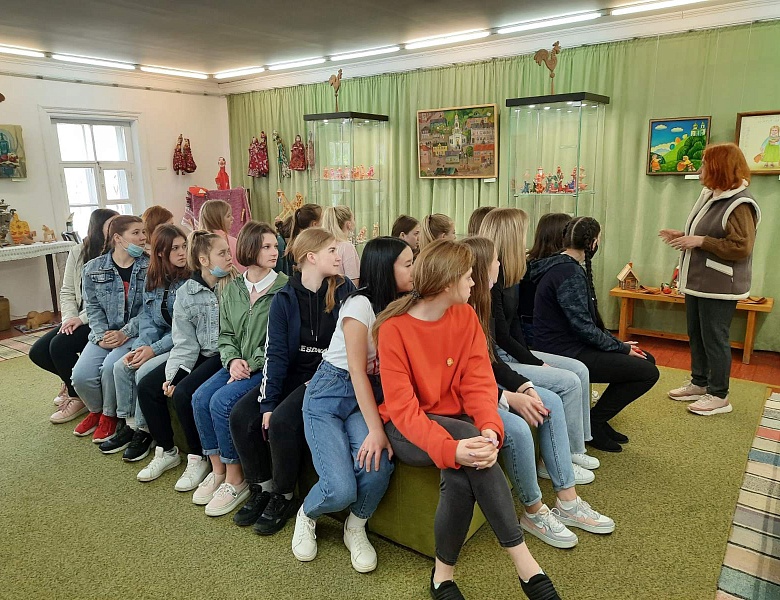 Выставка народной игрушки в музее-усадьбы Н.Г.Чернышевского. 