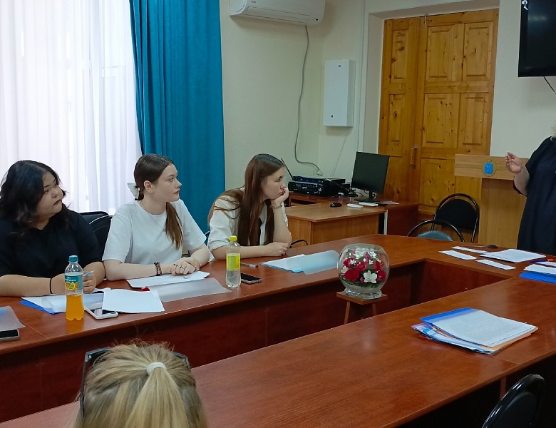 ФП «ПРОФЕССИОНАЛИТЕТ»: ШКОЛА МОЛОДОГО ЛИДЕРА 