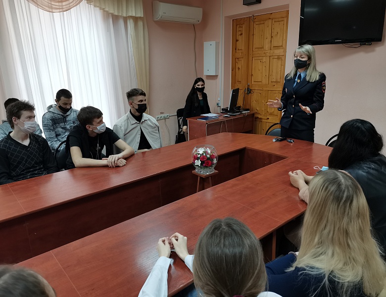 Состоялась лекция «Жизнь в иллюзиях»