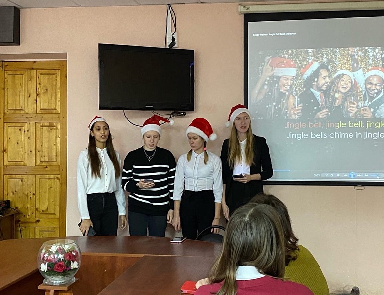  Фестиваль иностранных песен 