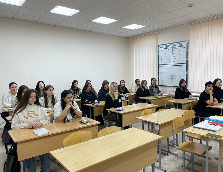 ФП «ПРОФЕССИОНАЛИТЕТ»: ШКОЛА МОЛОДОГО ЛИДЕРА