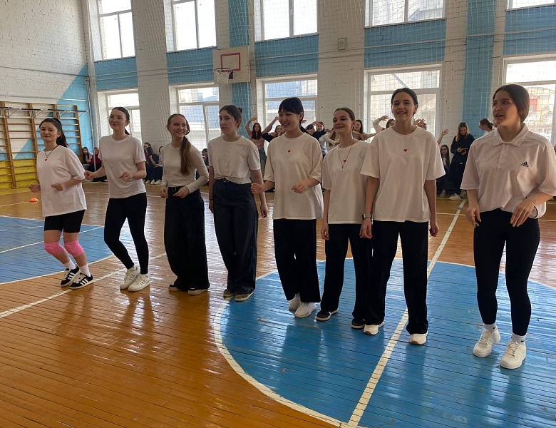ФП «ПРОФЕССИОНАЛИТЕТ»: СПОРТИВНЫЕ СОРЕВНОВАНИЯ ДЛЯ ДЕВУШЕК