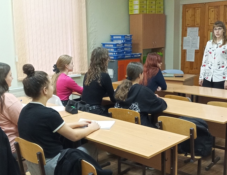 ГРАЖДАНИНОМ БЫТЬ ОБЯЗАН