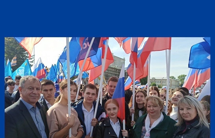 Своих не бросаем