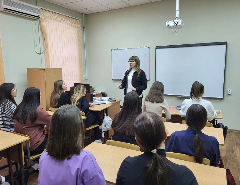 КИНОЛЕКТОРИЙ "Вальс"