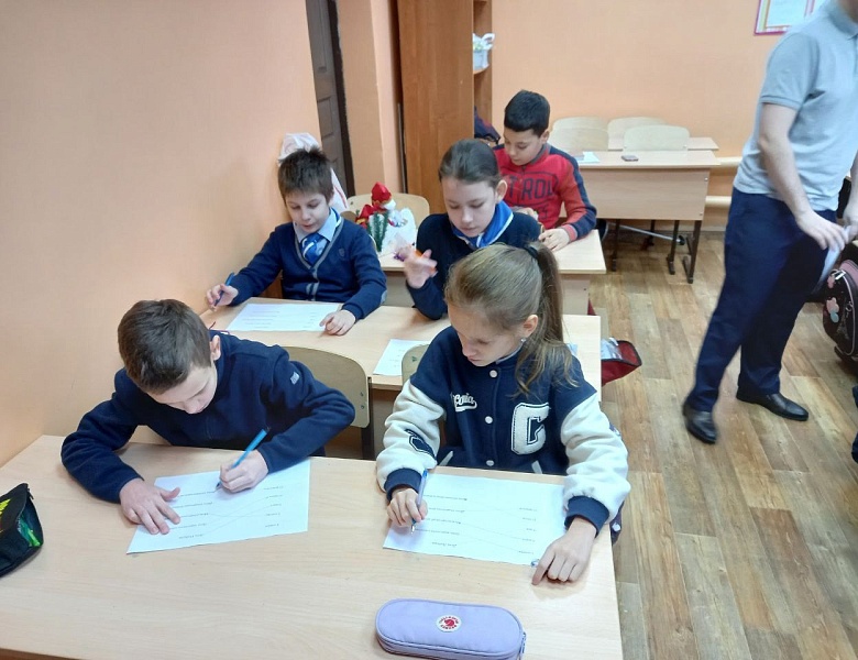 День героев отечества 