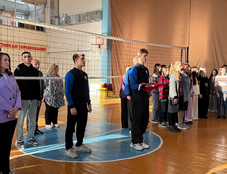 ПОДНЯТИЕ ФЛАГА. РАЗГОВОРЫ О ВАЖНОМ