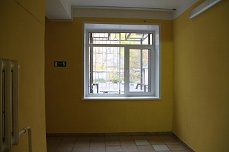 Начало монтажа крыльца