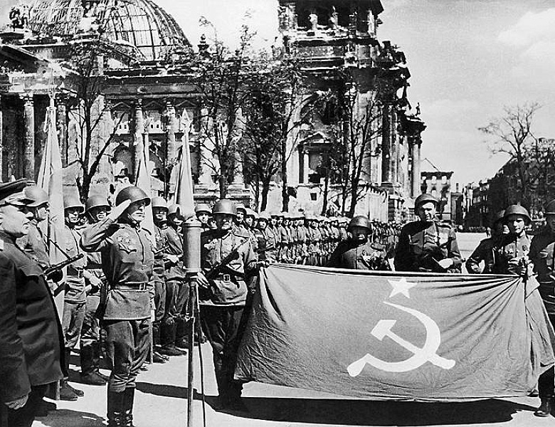 «3 поколения о войне»