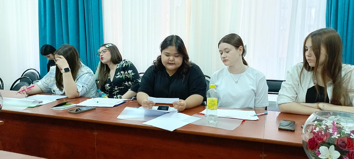 ФП «ПРОФЕССИОНАЛИТЕТ»: ШКОЛА МОЛОДОГО ЛИДЕРА 