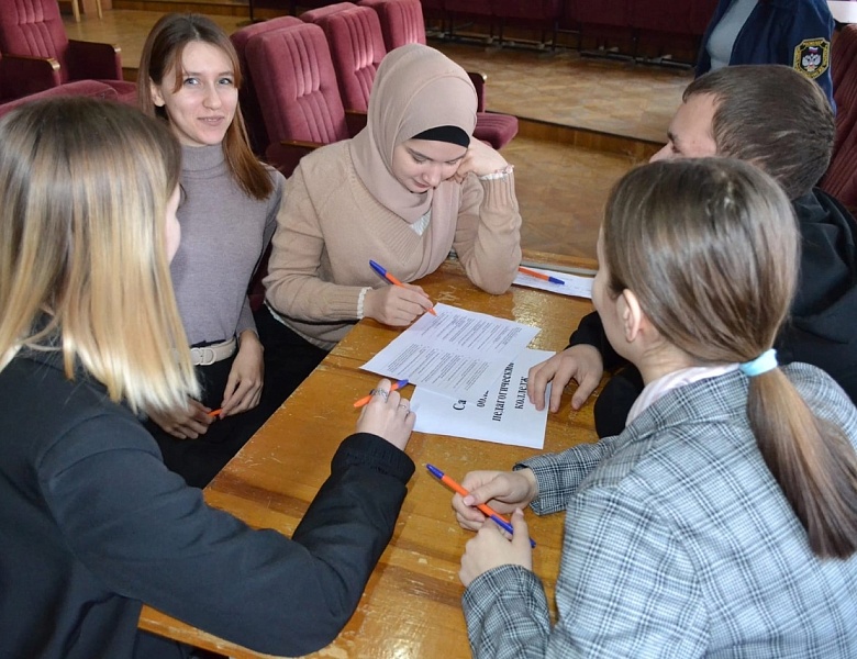 Конкурс знатоков в Саратовском техникуме железнодорожного транспорта