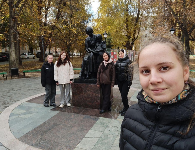 ХРАНИТЕЛИ ИСТОРИИ