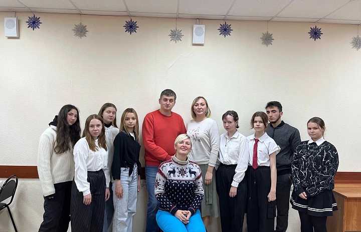 Фото - школа для волонтеров 